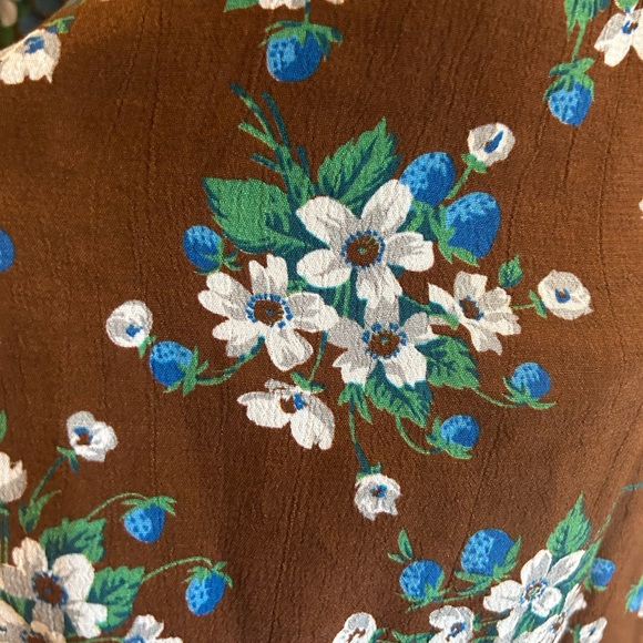 ✨NWT✨ Batsheva Floral Print Pajama Style Top in Brown Lily - Picture 3 of 7